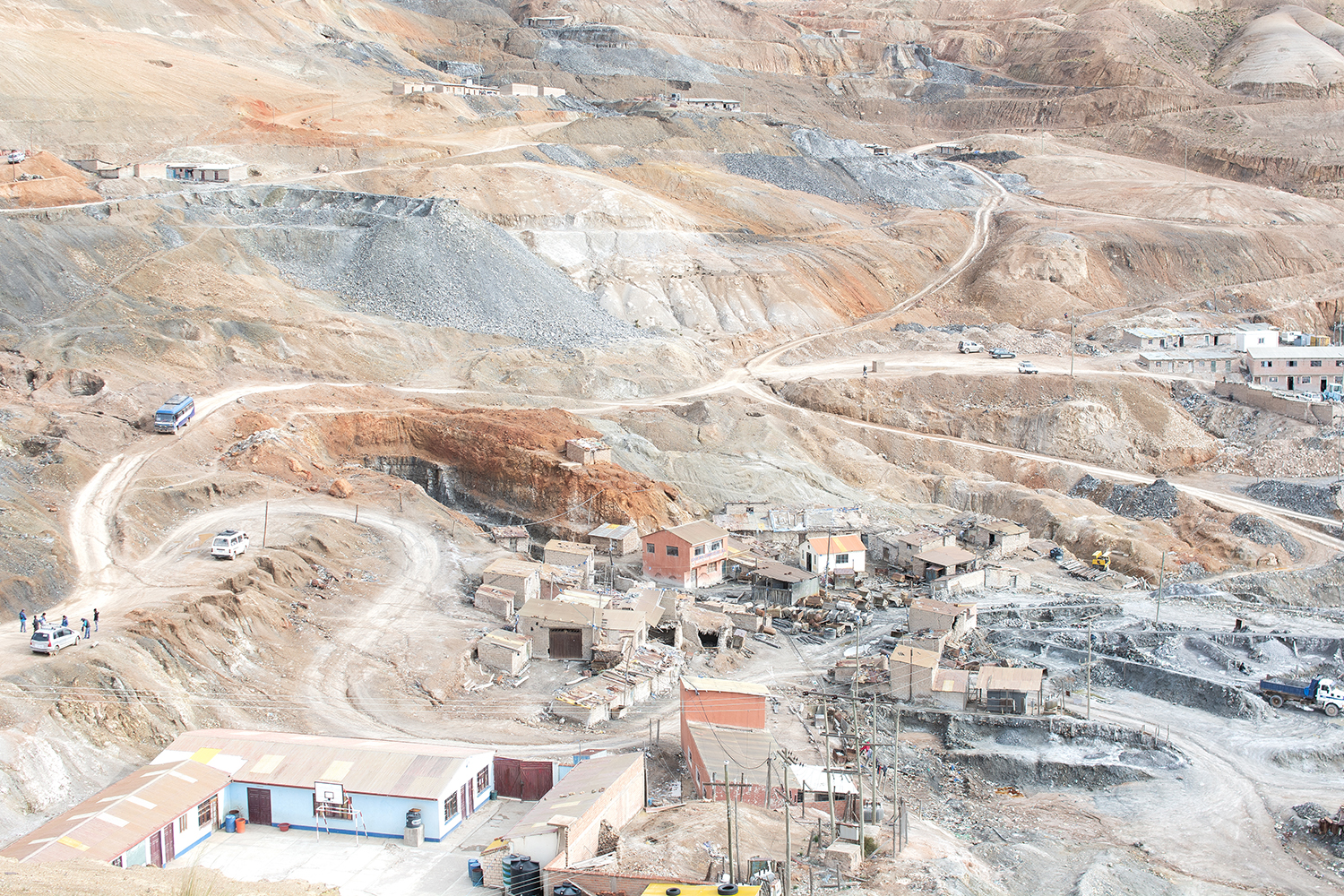 Kopie von 9 - “Sumaj Orck'o (“Cerro Hermoso”)_09 - 6103b6f6-89fb-41f2-8174-ac18ad10f18b.jp